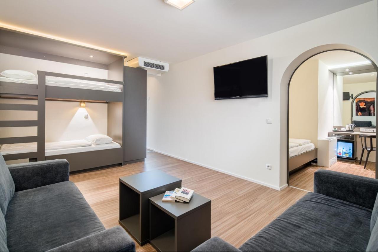 Hotel Knorz Zirndorf Exteriér fotografie